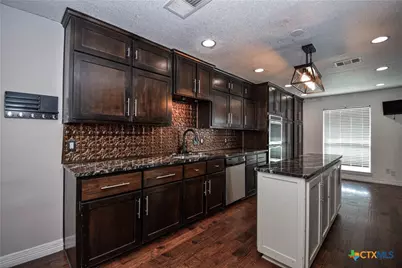 304 Cottonwood Drive, Harker Heights, TX 76548 - Photo 11