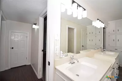 304 Cottonwood Drive, Harker Heights, TX 76548 - Photo 23
