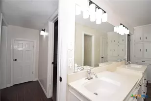 304 Cottonwood Dr, Harker Heights, TX 76548 - Photo 23