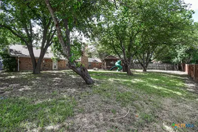304 Cottonwood Drive, Harker Heights, TX 76548 - Photo 35