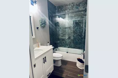 231 Navarro Xing Street #7B, Seguin, TX 78155 - Photo 23