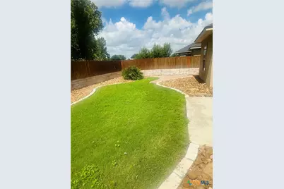 231 Navarro Xing Street #7B, Seguin, TX 78155 - Photo 7