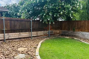 231 Navarro Xing St, Seguin, TX 78155 - Photo 31