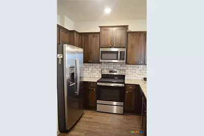 334 Green Valley Drive, Copperas Cove, TX 76522 - Photo 5