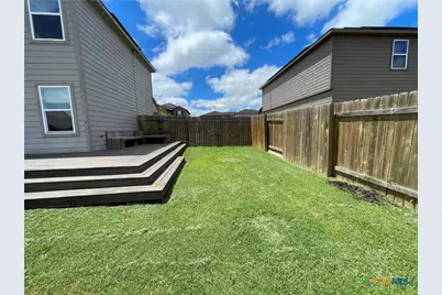 409 Wincliff Lane, Jarrell, TX 76537 - Photo 17