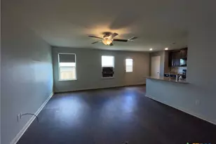409 Wincliff Ln, Jarrell, TX 76537 - Photo 3