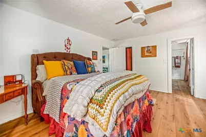 305 W Dallas Avenue, Seadrift, TX 77983 - Photo 11