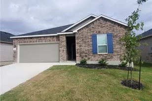 518 Deer Crest Dr, New Braunfels, TX 78130 - Photo 1