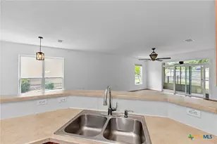 214 Farm Hill Dr, Georgetown, TX 78633 - Photo 21