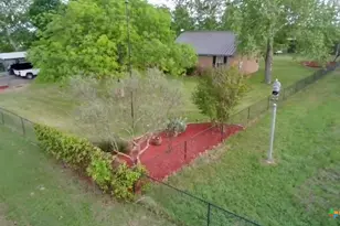 211 Co Rd 128, Gatesville, TX 76528 - Photo 37