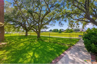 504 Colony Creek Drive, Victoria, TX 77904 - Photo 29