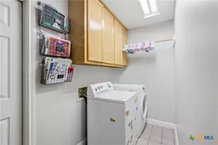 504 Colony Creek Dr, Victoria, TX 77904 - Photo 25