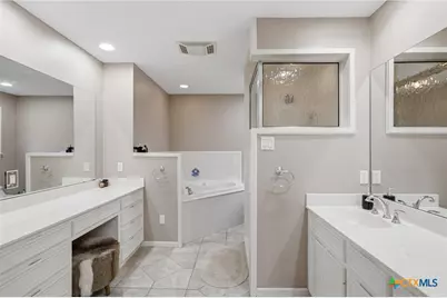 504 Colony Creek Drive, Victoria, TX 77904 - Photo 13