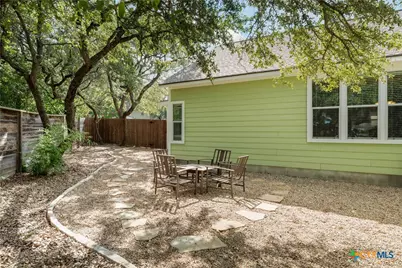 2046 Ridge View Drive, San Marcos, TX 78666 - Photo 25