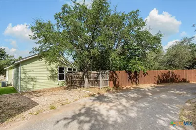 2046 Ridge View Drive, San Marcos, TX 78666 - Photo 27