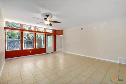 2046 Ridge View Drive, San Marcos, TX 78666 - Photo 7