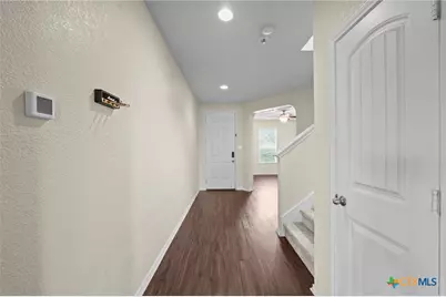220 Hinge Creek, Cibolo, TX 78108 - Photo 17