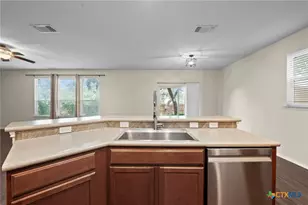 220 Hinge Creek, Cibolo, TX 78108 - Photo 13