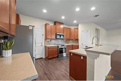 220 Hinge Creek, Cibolo, TX 78108 - Photo 13