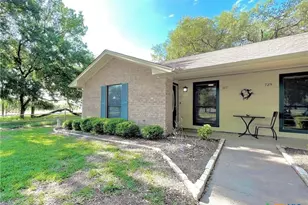 727 Royal St, Salado, TX 76571 - Photo 47