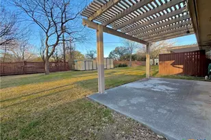 727 Royal St, Salado, TX 76571 - Photo 27