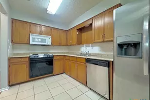 727 Royal St, Salado, TX 76571 - Photo 19