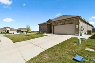 2724 Sierra Chicas Ln, Seguin, TX 78155 - Photo 31