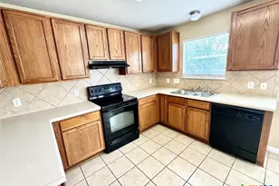 3648 Tilden Trail, New Braunfels, TX 78132 - Photo 5