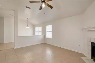 104 Evergreen Cir, Georgetown, TX 78626 - Photo 7