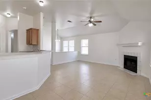 104 Evergreen Cir, Georgetown, TX 78626 - Photo 5
