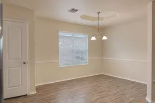 1015 Franklin Cir, Belton, TX 76513 - Photo 5