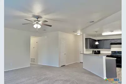 1015 Franklin Circle, Belton, TX 76513 - Photo 9