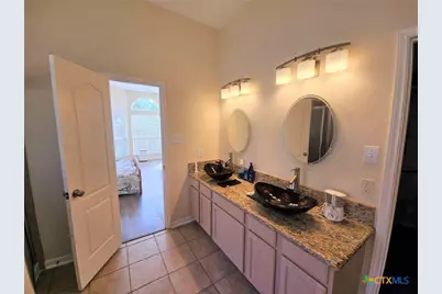 2253 N Ranch Estates Boulevard, New Braunfels, TX 78130 - Photo 17