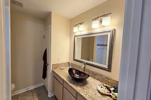 2253 N Ranch Estates Blvd, New Braunfels, TX 78130 - Photo 23