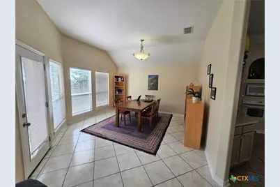 2253 N Ranch Estates Boulevard, New Braunfels, TX 78130 - Photo 7