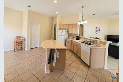 2253 N Ranch Estates Boulevard, New Braunfels, TX 78130 - Photo 9