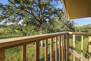 10488 Hwy 304, Harwood, TX 78629 - Photo 29
