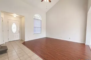 900 Jasmine Trail, Georgetown, TX 78626 - Photo 5