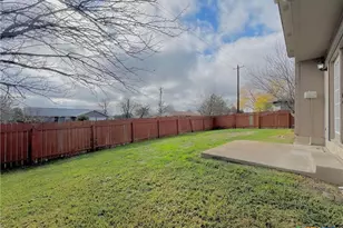 900 Jasmine Trail, Georgetown, TX 78626 - Photo 17