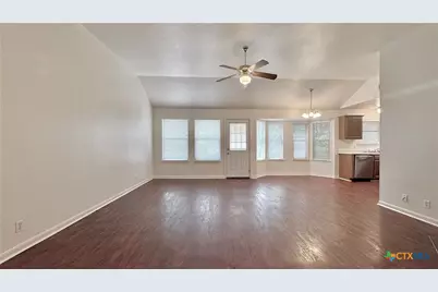 902 Jasmine Trail, Georgetown, TX 78626 - Photo 5