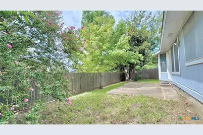 902 Jasmine Trail, Georgetown, TX 78626 - Photo 17
