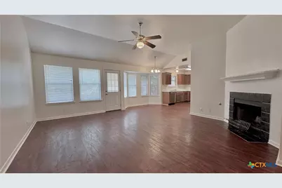 902 Jasmine Trail, Georgetown, TX 78626 - Photo 9