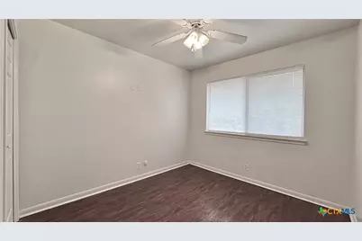 902 Jasmine Trail, Georgetown, TX 78626 - Photo 13