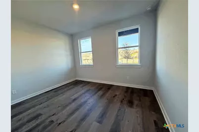 12100 Russo Drive, Austin, TX 78747 - Photo 9