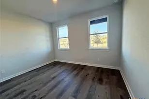 12100 Russo Dr, Austin, TX 78747 - Photo 9