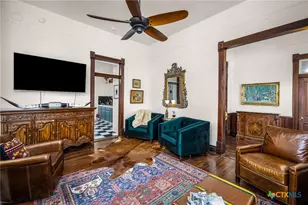 168 E Zink St, New Braunfels, TX 78130 - Photo 19