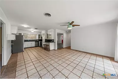 3109 W Avenue R, Temple, TX 76504 - Photo 7