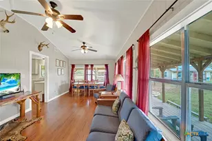 1591 County Rd 476, Stockdale, TX 78160 - Photo 19