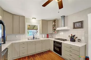 1591 County Rd 476, Stockdale, TX 78160 - Photo 25
