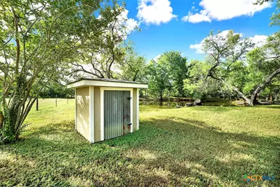 1591 County Road 476, Stockdale, TX 78160 - Photo 41